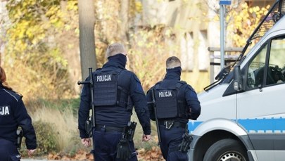 44 listy gończe, ucieczka z przepustki, oszustwa i włamania. Wpadł w ręce "łowców głów"