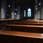 47 proc. dorosłych uczniów nie chodzi na religię. Maleje też autorytet papieża