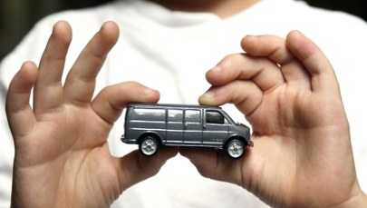 5-latek w piżamie i skarpetkach błąkał się po ulicy w Pszczynie