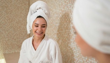 5-minutowy masaż na chomiki. Idealny lifting dla kobiet po 40-tce