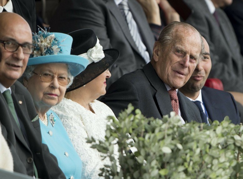 5. rocznica śmierci księcia Filipa. Mąż królowej Elżbiety II zmarł  w wieku 99 lat. Poznaj nieznane szczegóły jego ostatnich dni /Tim Rooke/REX Shutterstock /East News