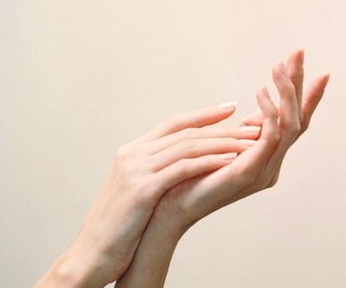 5 składników, które skutecznie i naturalnie nawilżą skórę