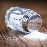 5 sposobów na ograniczenie spożycia soli 