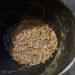 5 zastosowań nasion kminu (kuminu) rzymskiego w zapaleniu zatok
