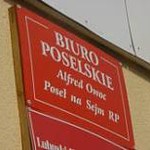 50 mln na biura poselskie