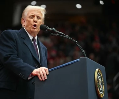 50-procentowe cła na UE wstrzymane. Donald Trump daje czas do lipca