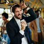 500 euro kary za śpiewanie w autobusie? Taki pomysł mają Włosi