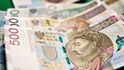 ​"500 plus dla małżeństw" już wkrótce? Sprawdź, kto dostanie nawet 8 tysięcy zł