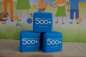 500 plus. Sztandarowy projekt PiS przynosi efekty? 