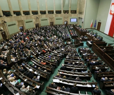 51 mln zł więcej dla posłów. Szef Kancelarii Sejmu tłumaczy