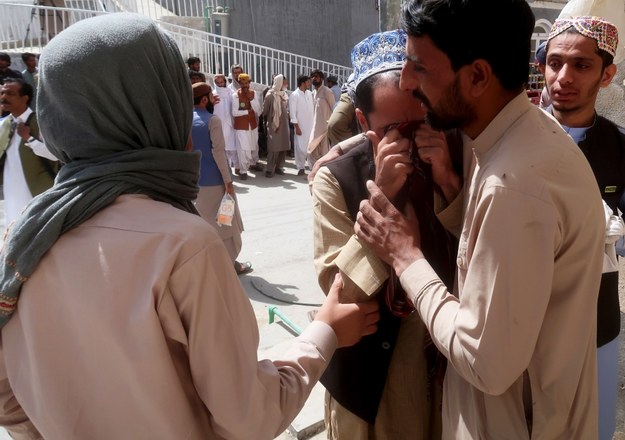 52 osoby zginęły, a 58 zostało rannych w wybuchu przed meczetem w Beludżystanie /EPA/FAYYAZ AHMED /PAP/EPA