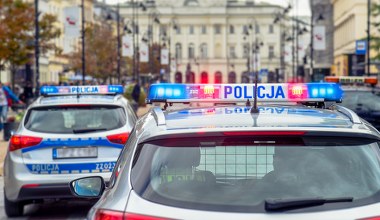 57-latek sfingował kradzież Dodge za 100 tys. zł. Policja nie dała się nabrać