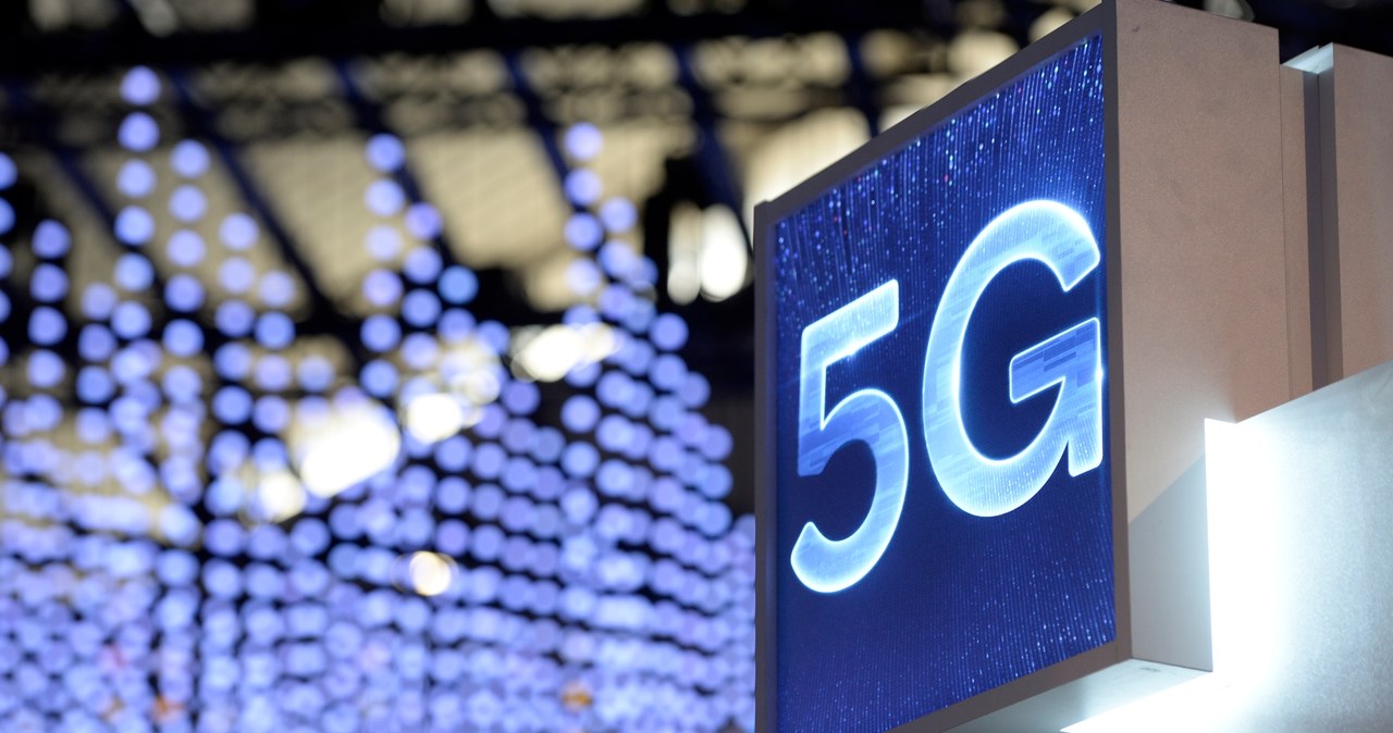 5G, które pojawi się na urządzeniach w tym roku sprawi, iż materiał o wielkości 5 gigabajtów będzie dla nas dostępny w niecałe 6 sekund. /AFP