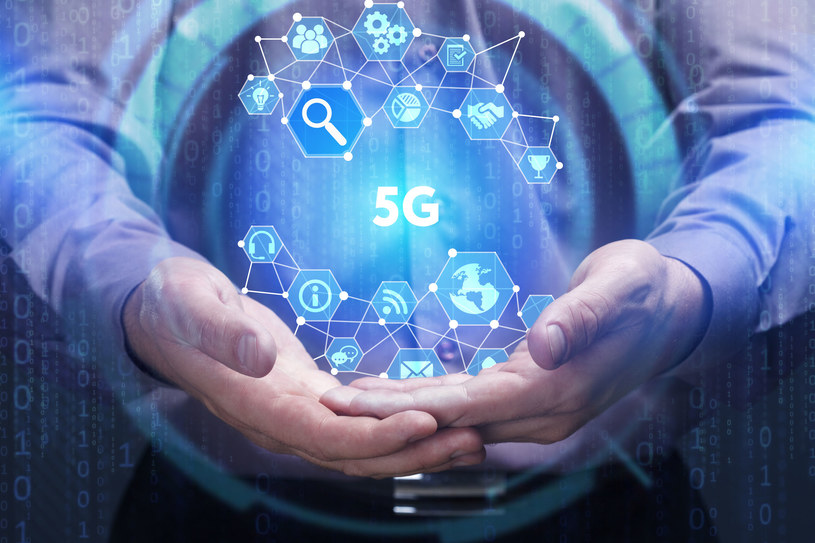 5G to przyszłość technologii mobilnych /123RF/PICSEL