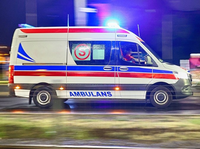 6-latka zginęła pod kołami samochodu. Tragedia na Mazowszu