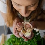 6 powodów, dla których warto sięgać po czosnek. Poznaj jego moce