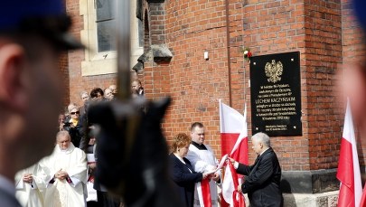 6. rocznica katastrofy smoleńskiej. Uroczystości m.in. na Wawelu, w Warszawie i lotnisku Siewiernyj