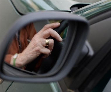 60 lat jeździła samochodem bez prawa jazdy