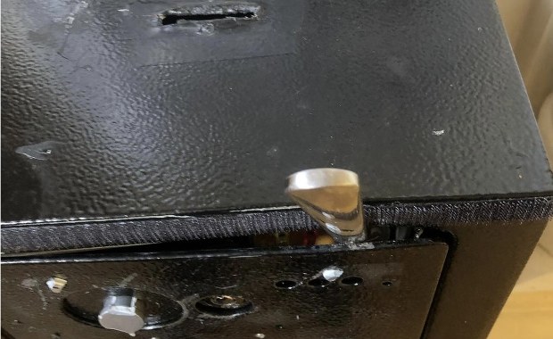 60-latka chciała okraść kościelną skarbonę. Miała nóż i tłuczek kuchenny 