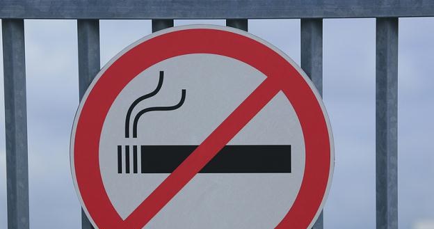 60 proc. ankietowanych jest przeciwne zakazowi sprzedaży papierosów mentolowych i typu slim /&copy; Panthermedia