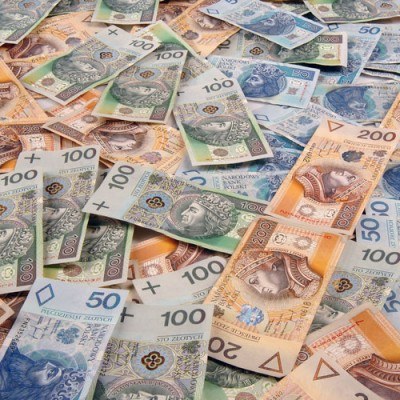 630 milionów złotych pożyczy Polska pogrążonej w kryzysie ekonomicznym Islandii /&copy; Bauer
