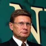 66 profesorów broni Balcerowicza