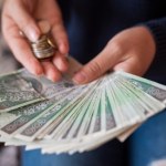 składki 660 mln zł leży na koncie ZUS. Polacy nie wiedzą, że te pieniądze im się należą