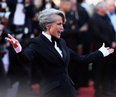 67-letnia aktorka zachwyciła w Cannes. Czerwony dywan należał do niej