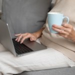 68-latka chciała wziąć ślub, a straciła 200 tys. złotych