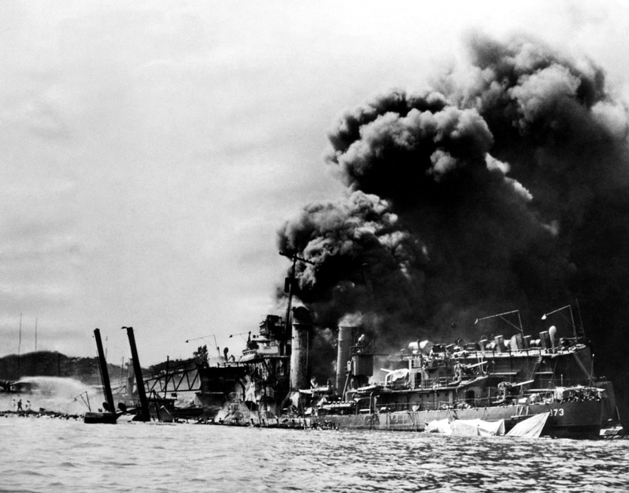 7 grudnia 1941 roku Japonia zaatakowała Pearl Harbour /Shutterstock
