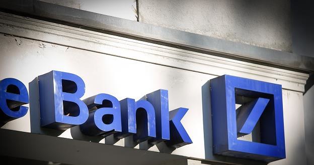 7 mln zł kary UOKiK dla Deutsche Banku za kredyty walutowe. Fot. Jaap Amiens /Getty Images/Flash Press Media