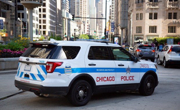 7 osób nie żyje, kilkadziesiąt rannych. Bilans ostatnich strzelanin w Chicago