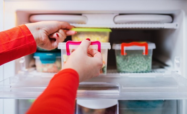 7 produktów, których lepiej nie wkładać do zamrażarki 