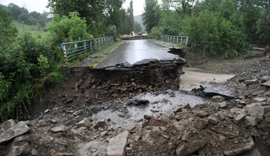 70 domów odciętych od świata. Zniszczenia spowodował potok Niedźwiadek