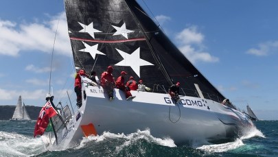 70. regaty Sydney-Hobart - faworyci na czele stawki 117 jachtów 