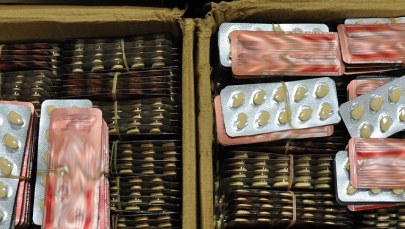 70 tysięcy tabletek na potencję w przesyłkach z Dubaju