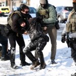 700 agentów ICE opuszcza Minnesotę. To redukcja, ale nie koniec działań