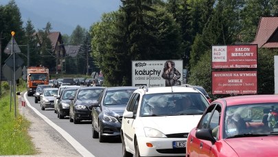 700 kierowców zatrzymanych na Gubałówce. Ślepo zaufali nawigacji