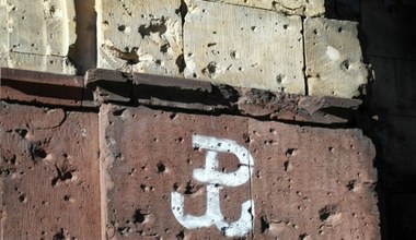 75 lat temu harcerze umieścili pierwsze "kotwice" na murach okupowanej Warszawy