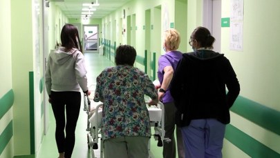 78 proc. pielęgniarek i położnych było ofiarą agresji w pracy. "Problem systemowy"