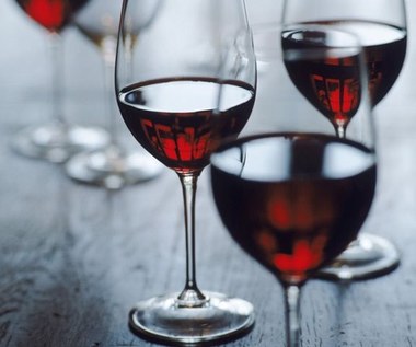8 ciekawych zastosowań nieświeżego wina
