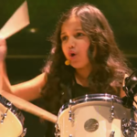 8-letnia perkusistka podbija sieć. Ta dziewczynka skradnie wasze serca