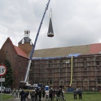 Montaż 8-tonowej iglicy w Kołbaczu