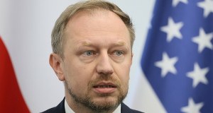 8 zł za litr benzyny? "Rząd ma ograniczone możliwości" 