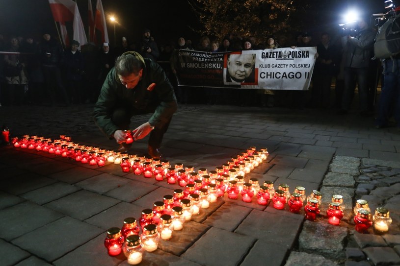 80. miesięcznica katastrofy w Smoleńsku organizazowana przez kluby Gazety Polskiej /Fot. Jakub Porzycki /Agencja FORUM