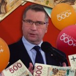 800 plus Czarnka będzie kosztować miliardy. "Dla bogatszych to rodzaj ulgi"