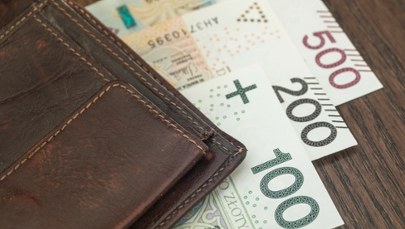 800 plus. Tego terminu nie można przegapić, aby nie stracić pieniędzy za czerwiec