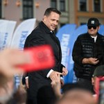 800 plus tylko dla pracujących Ukraińców. Trzaskowski pokaże projekt?