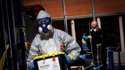 838 zgonów w Hiszpanii w ostatniej dobie. W rejonie Madrytu ogłoszono żałobę