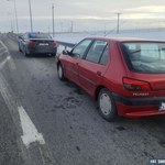 88-latek jechał pod prąd drogą ekspresową. Obok siedziała 90-letnia żona